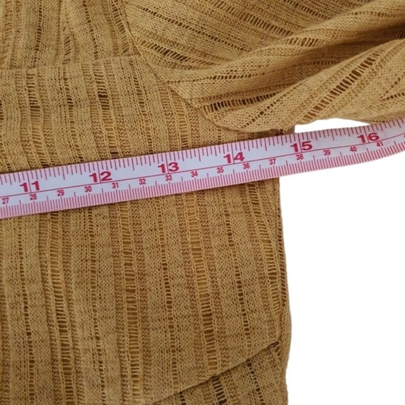 Valleygirl Light Knit Top - Picture 4 of 11